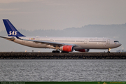 LN-RKU_1_16PX.jpg