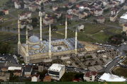 LTFM_Mosque1_16PX~0.jpg