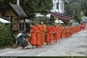 Monks1_16PX.jpg