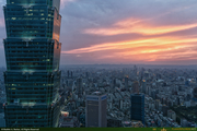 Taipei101_1_16PX~0.jpg